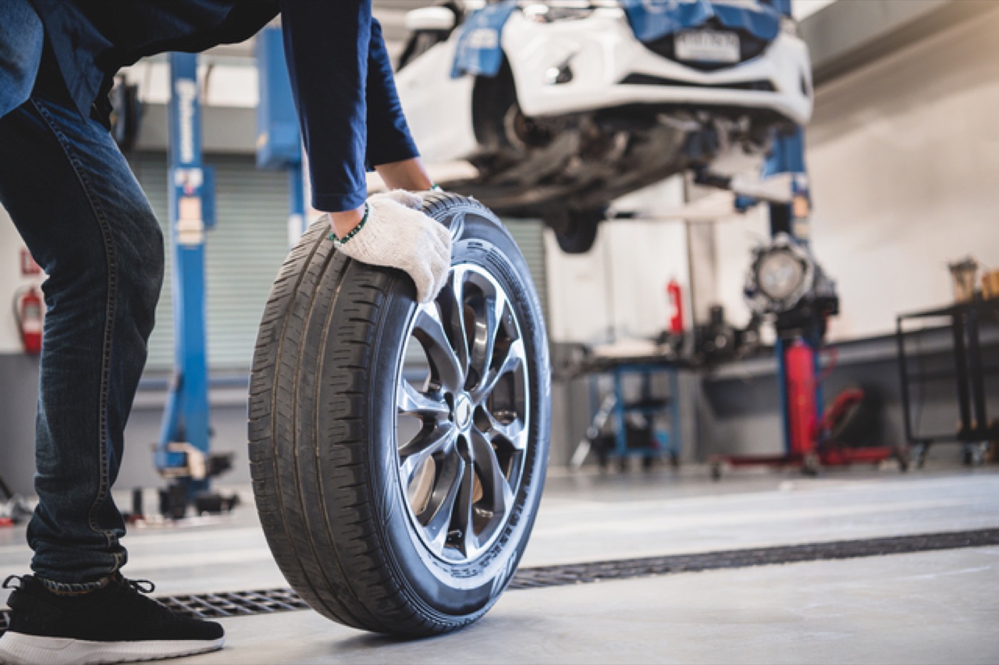 Tire Replacement at Kent Performance Fleet Center in Kent, WA